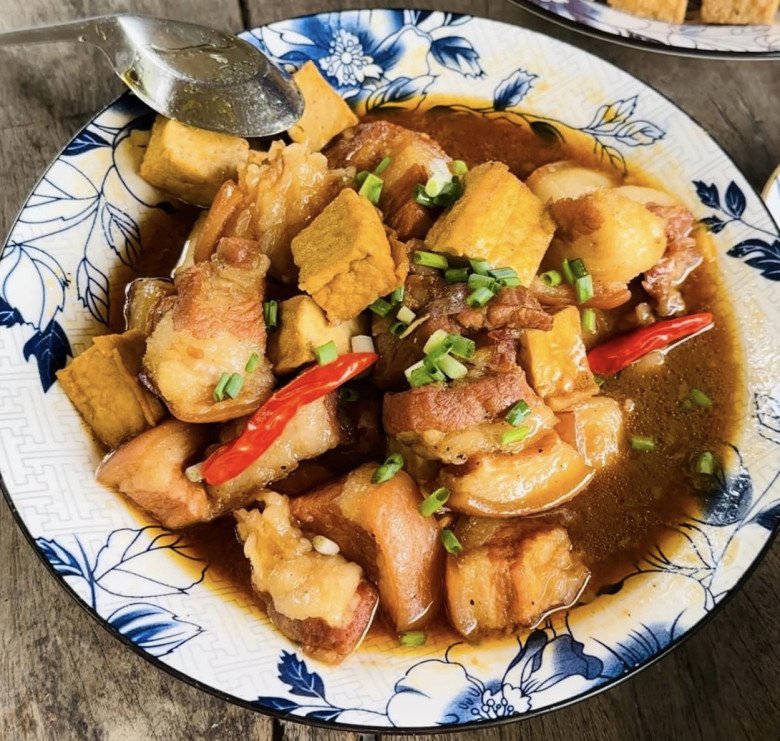 Tài tử Huỳnh Anh Tuấn khoe bữa ăn sáng mà như cỗ linh đình, còn dí dỏm: &#34;Bàn này 3 triệu nha&#34; - 12