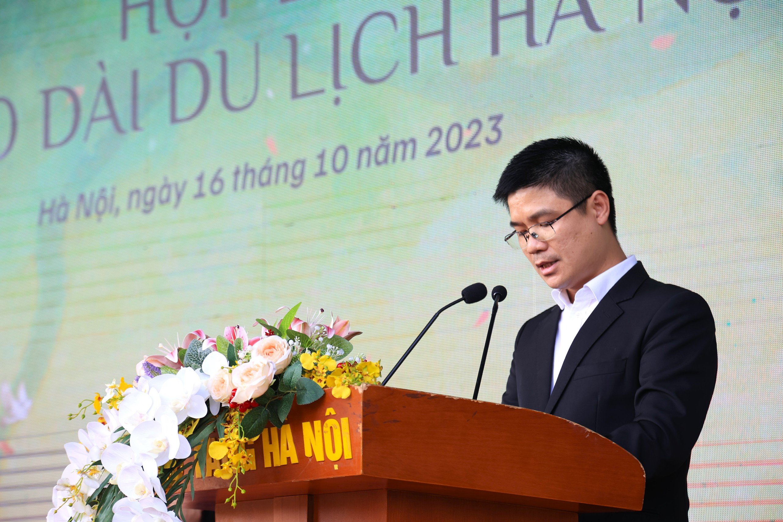 Khám phá nét son Hà Nội qua Lễ hội Áo dài Du lịch Hà Nội 2023 - 3
