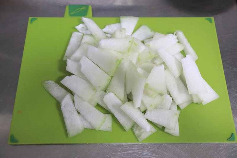 Nấu thịt viên cứ cho thẳng vào nồi là quá dại, chẳng trách chưa kịp chín thịt đã nát vụn - 8