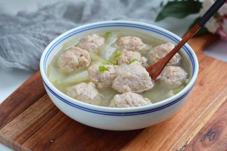 Nấu thịt viên cứ cho thẳng vào nồi là quá dại, chẳng trách chưa kịp chín thịt đã nát vụn - 11