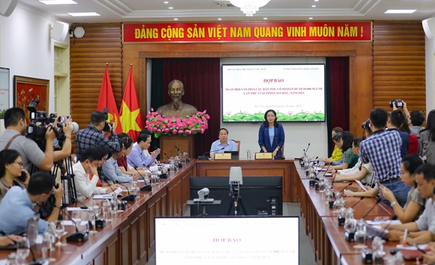 Lần đầu tiên tổ chức Ngày hội văn hóa các dân tộc có số dân dưới 10.000 người - 1