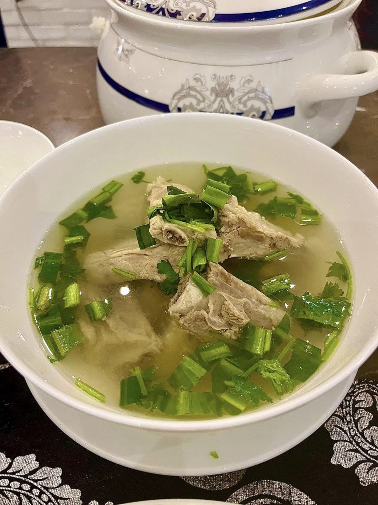 Chán sơn hào hải vị, nữ đại gia Đoàn Di Băng khoe vài món quen lại khiến dân mạng tấm tắc: &#34;Cơm nhà mãi đỉnh&#34; - 16