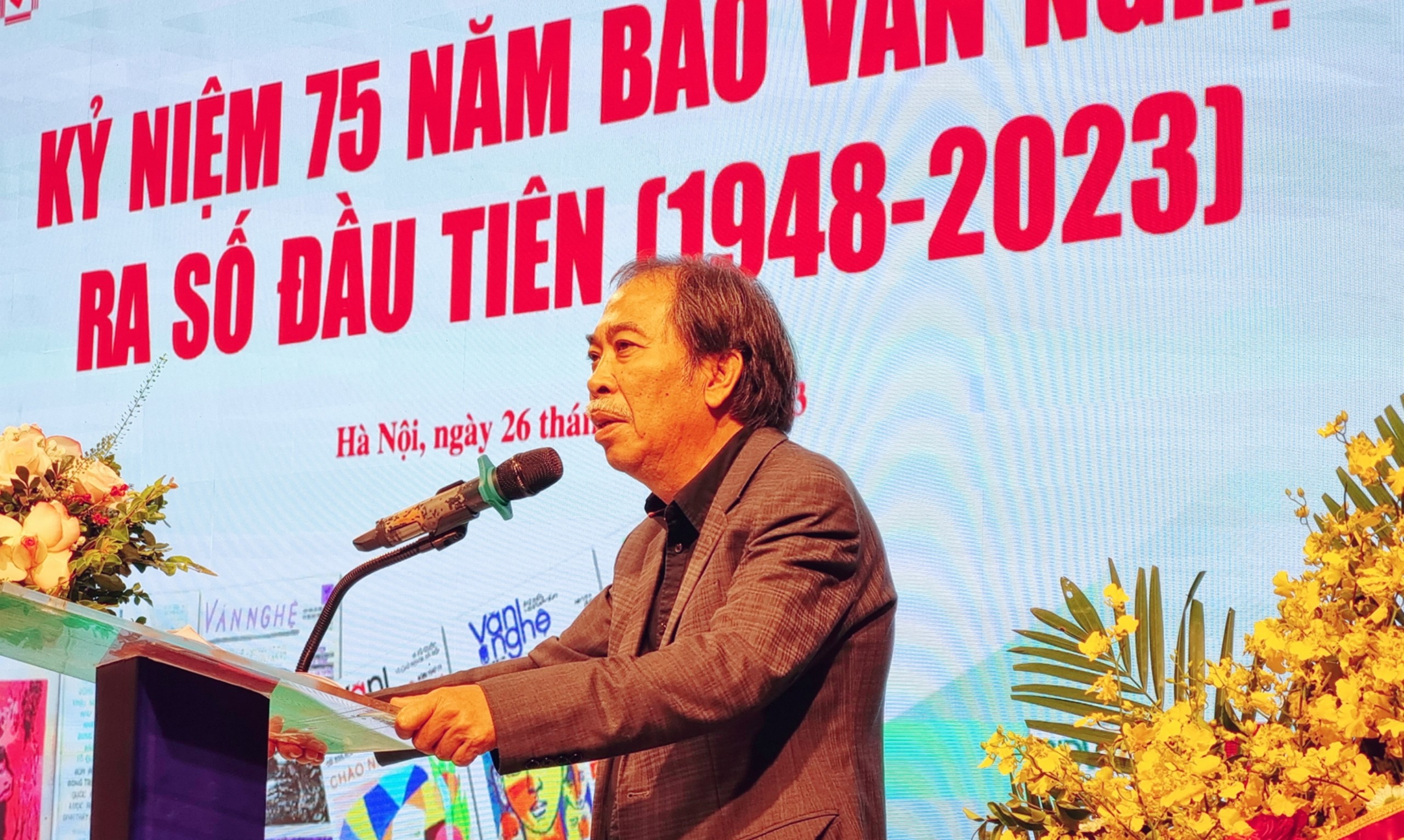 Báo Văn nghệ trong 75 năm trưởng thành và phát triển - 4