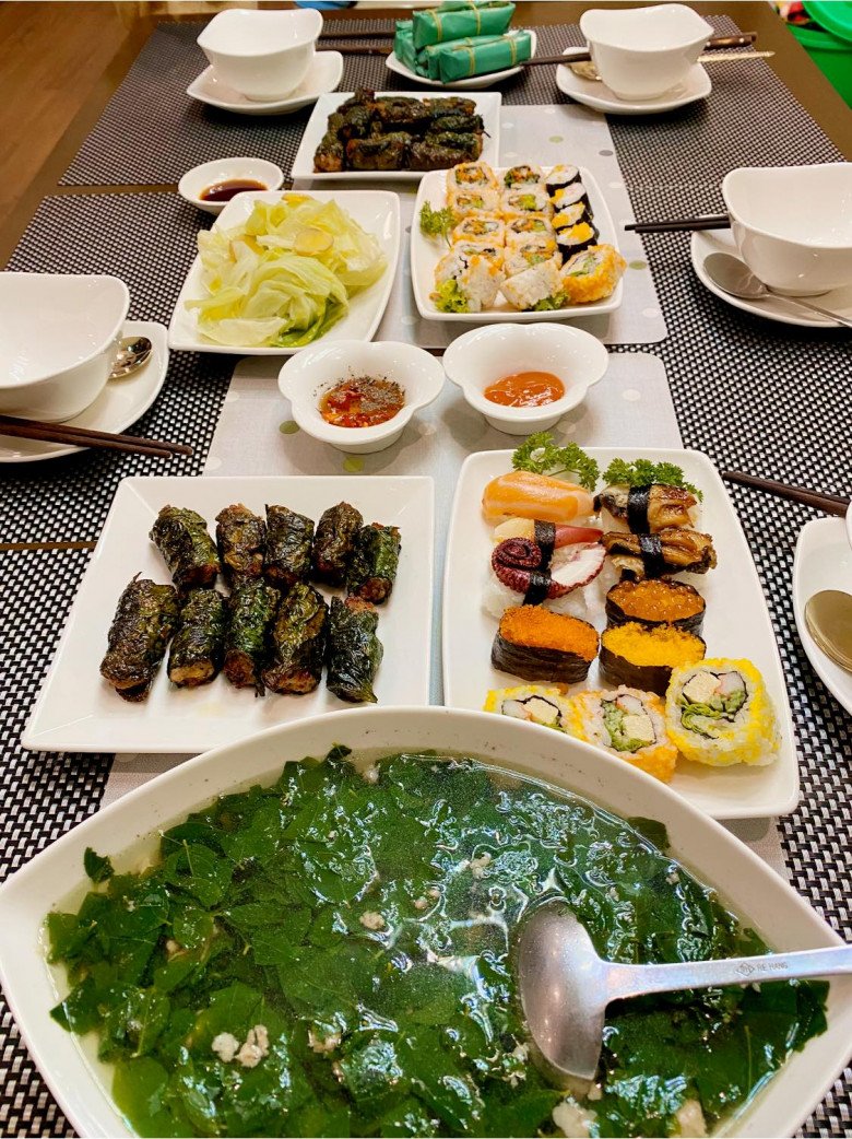 MC Trần Quang Minh khoe con cua to &#34;khổng lồ&#34; khiến BTV Hoài Anh, diễn viên Bình An thích thú bình luận - 11