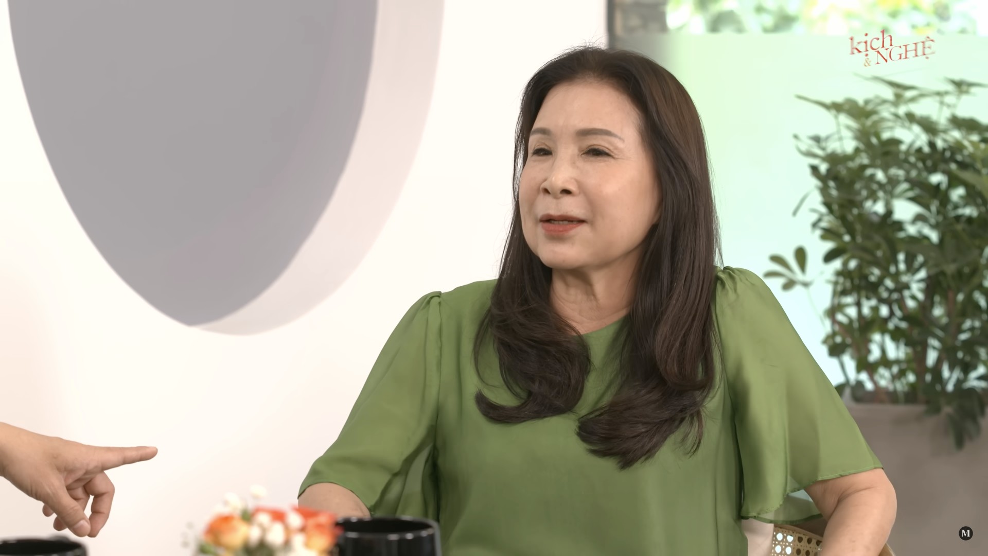 NSƯT Thành Lộc: "Nhiều nghệ sĩ trẻ như búp bê nhồi rơm, đẹp nhưng nói chuyện trớt quớt" - 2