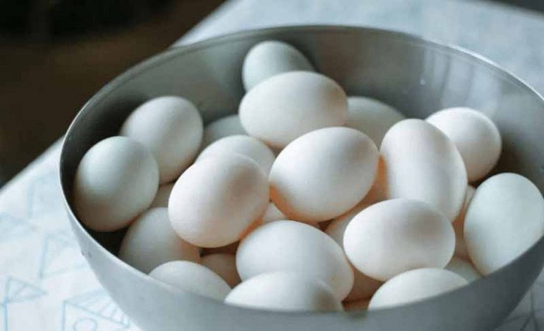 Cách làm trứng muối tại nhà chi tiết từ A - Z, thành công ngay lần đầu - 3