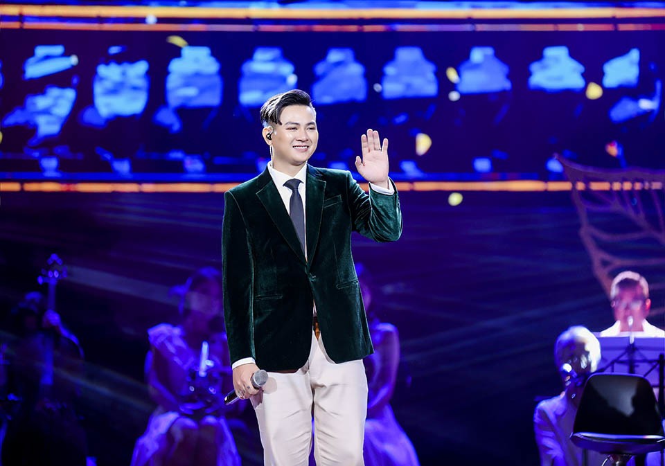 Đàn anh khiến Hoài Lâm tái xuất, run và quên lời khi hát chung là ai? - 2