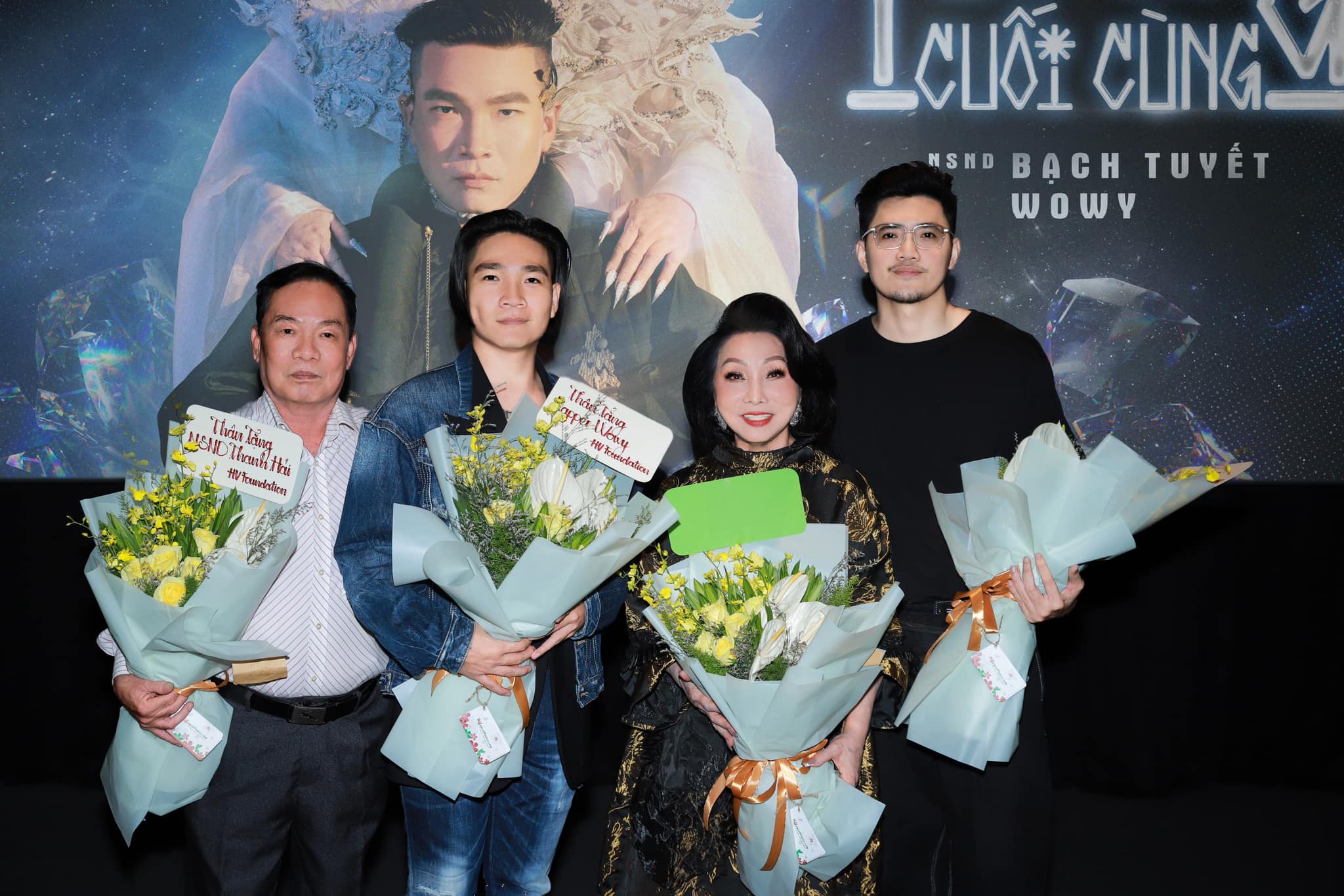 NSND Bạch Tuyết: "Làm cải lương không thể nhà quê" - 2