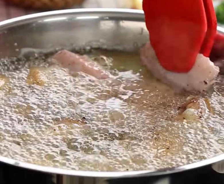 Cách làm cánh gà chiên nước mắm tại nhà đơn giản, đậm đà - 4