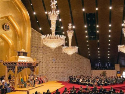 Kinh tế - Nước gần Việt Nam có cung điện dát vàng với 1700 phòng lớn nhất thế giới?