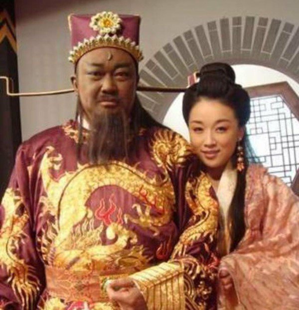 "Triển Chiêu" Hà Gia Kính tiết lộ tình trạng đáng lo ngại của "Bao Công" và "Công Tôn Sách" - 5