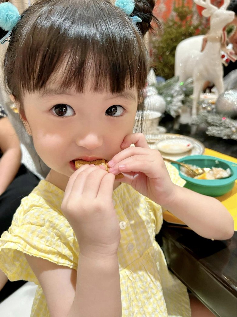 Đại gia Quận 7 khoe cơm với xôi thôi cũng làm dân mạng đòi ăn ké vì &#34;nhà nghèo không biết vị ra sao&#34; - 15