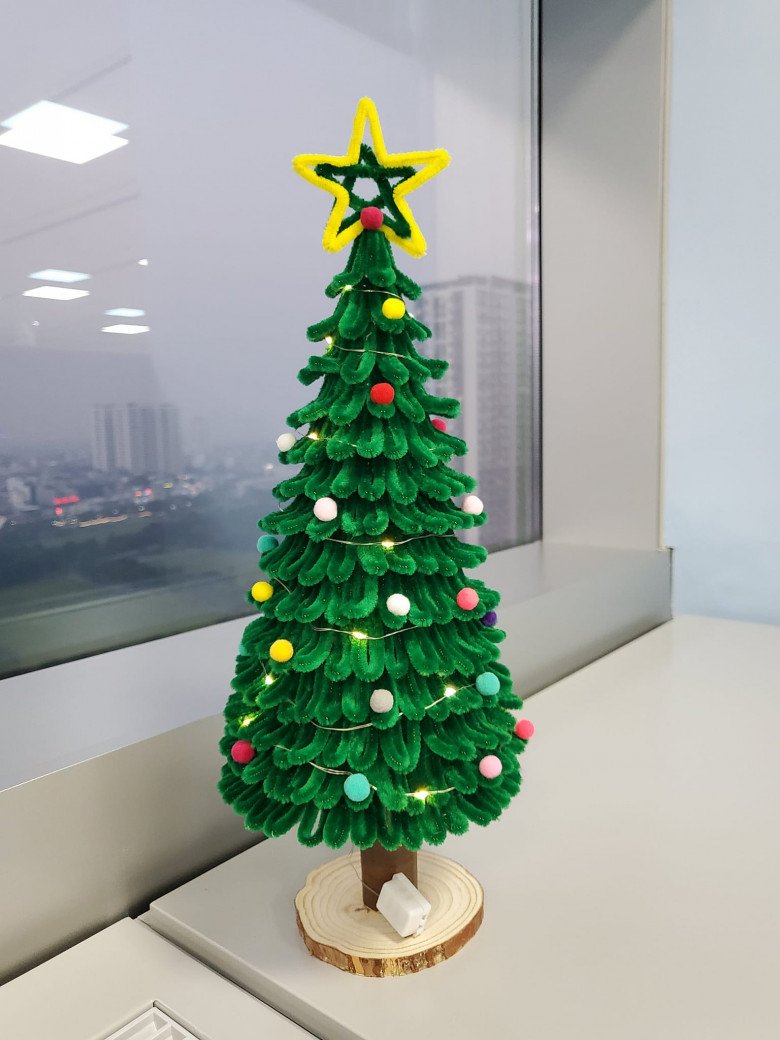 Chàng trai chỉ cách làm cây thông Noel bằng kẽm nhung với 71.000 đồng, vừa lạ mắt vừa dễ thương - 8