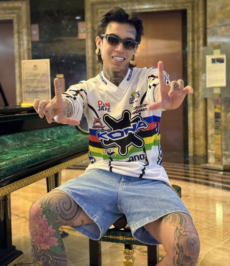 Rapper Dế Choắt: “Tôi về quê ở ẩn, không cần đi hát vẫn có thu nhập” - 1