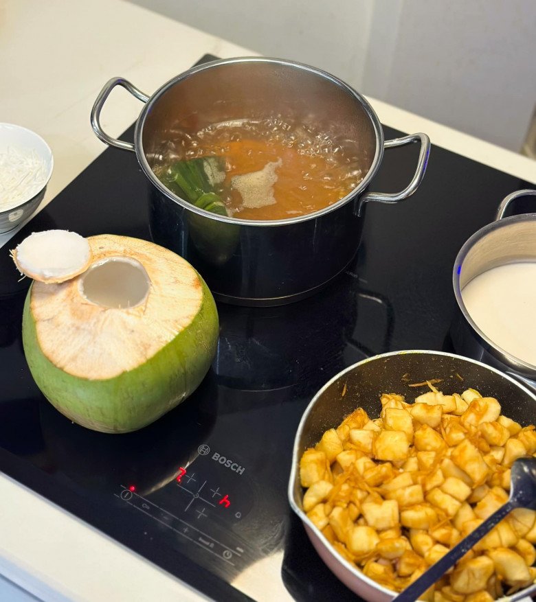 Nữ diễn viên VTV vác bụng to vào bếp nấu chè từ loại củ bình dân được quê chồng gửi, dân mạng thắc mắc 1 điều - 3