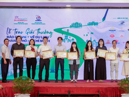 Thời báo Văn học nghệ thuật (Arttimes.vn) đoạt cú đúp 2 giải Giải thưởng báo chí viết về du lịch TPHCM