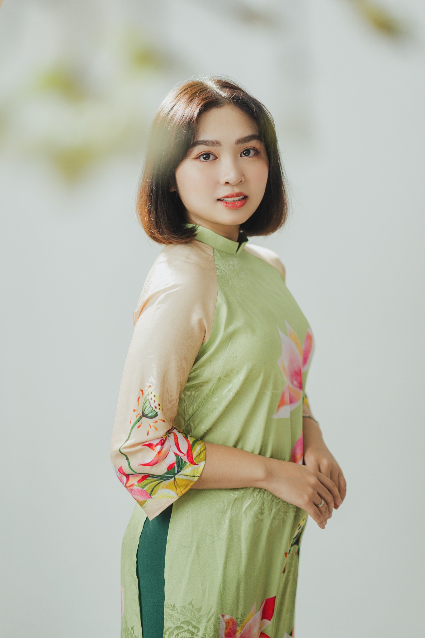 Thiện Nhân quay lại ca hát, nói gì khi bị so sánh với Phương Mỹ Chi? - 3