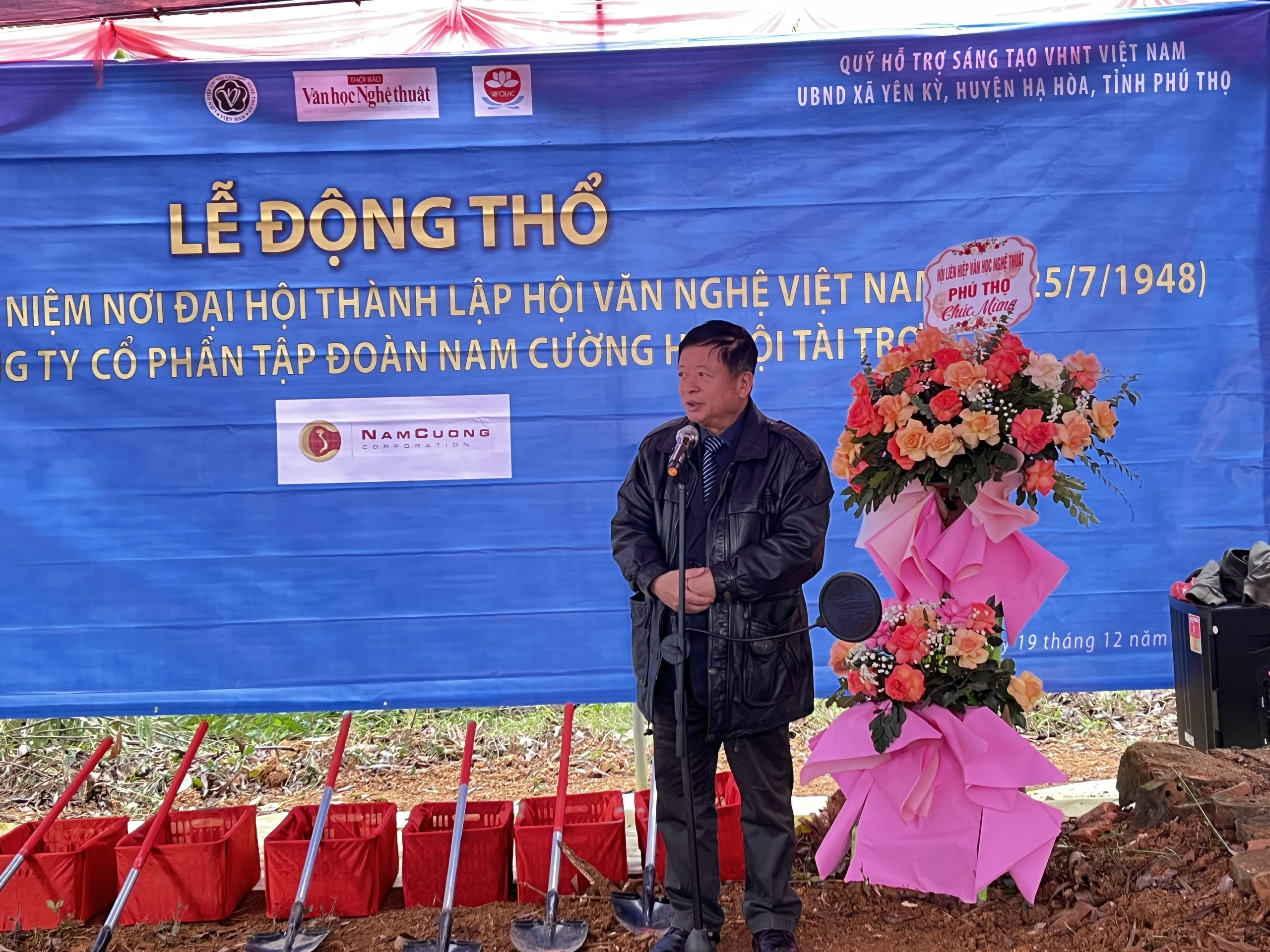 Động thổ xây dựng công trình Nhà bia Lưu niệm tại xã Yên Kỳ - 5