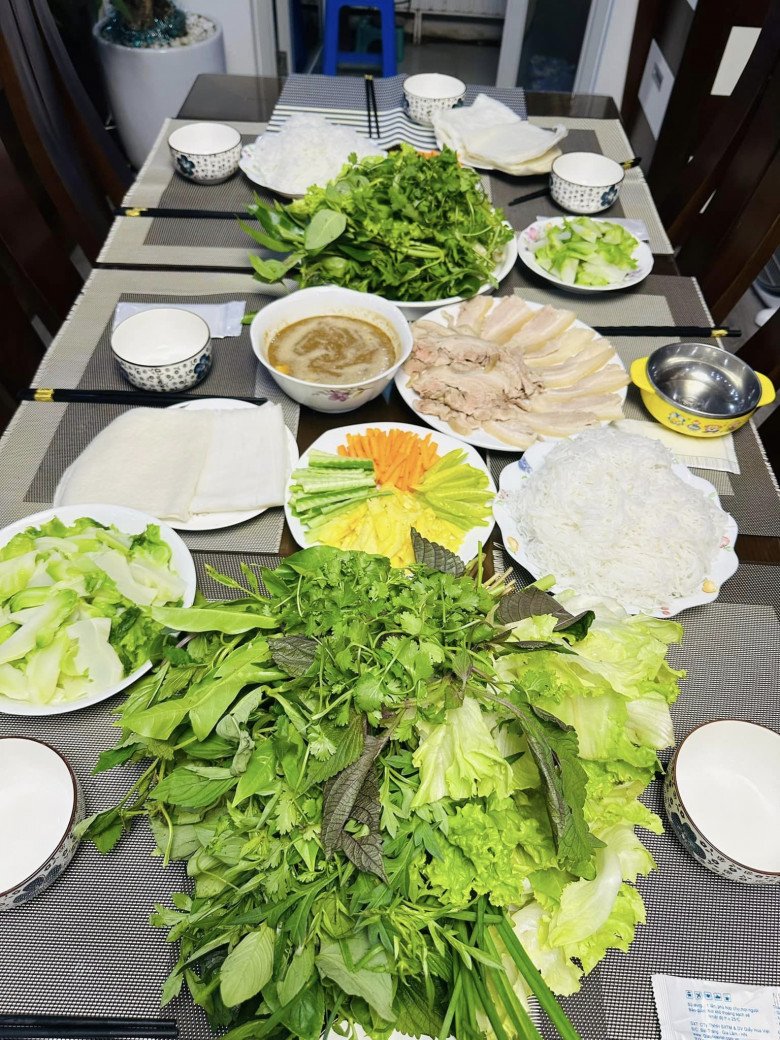 BTV quen mặt của VTV khoe những mâm cơm hút mắt làm bao người phải xuýt xoa - 28