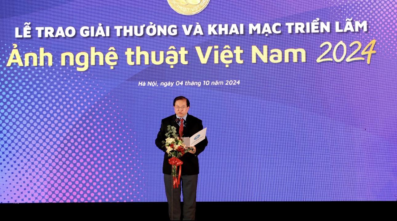 Cuộc thi và Triển lãm Ảnh nghệ thuật Việt Nam năm 2024: Vinh danh 33 tác phẩm xuất sắc - 1