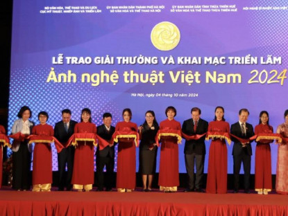 Tin Tức - Cuộc thi và Triển lãm Ảnh nghệ thuật Việt Nam năm 2024: Vinh danh 33 tác phẩm xuất sắc