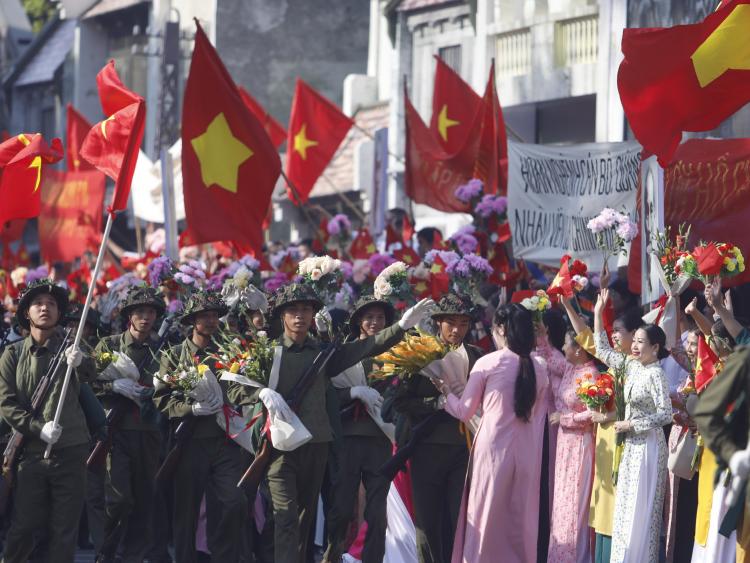 Nguyễn Đình Thi và bài hát 