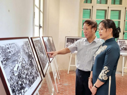 Nhiếp ảnh - Triển lãm “Hà Nội – Một thời để nhớ”: Cuốn nhật ký bằng ảnh đen trắng về Thủ đô