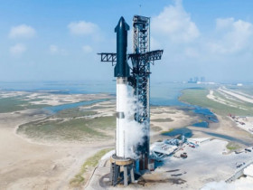 Bắt gọn tên lửa đẩy Starship, Elon Musk muốn làm điều thiêng liêng hơn