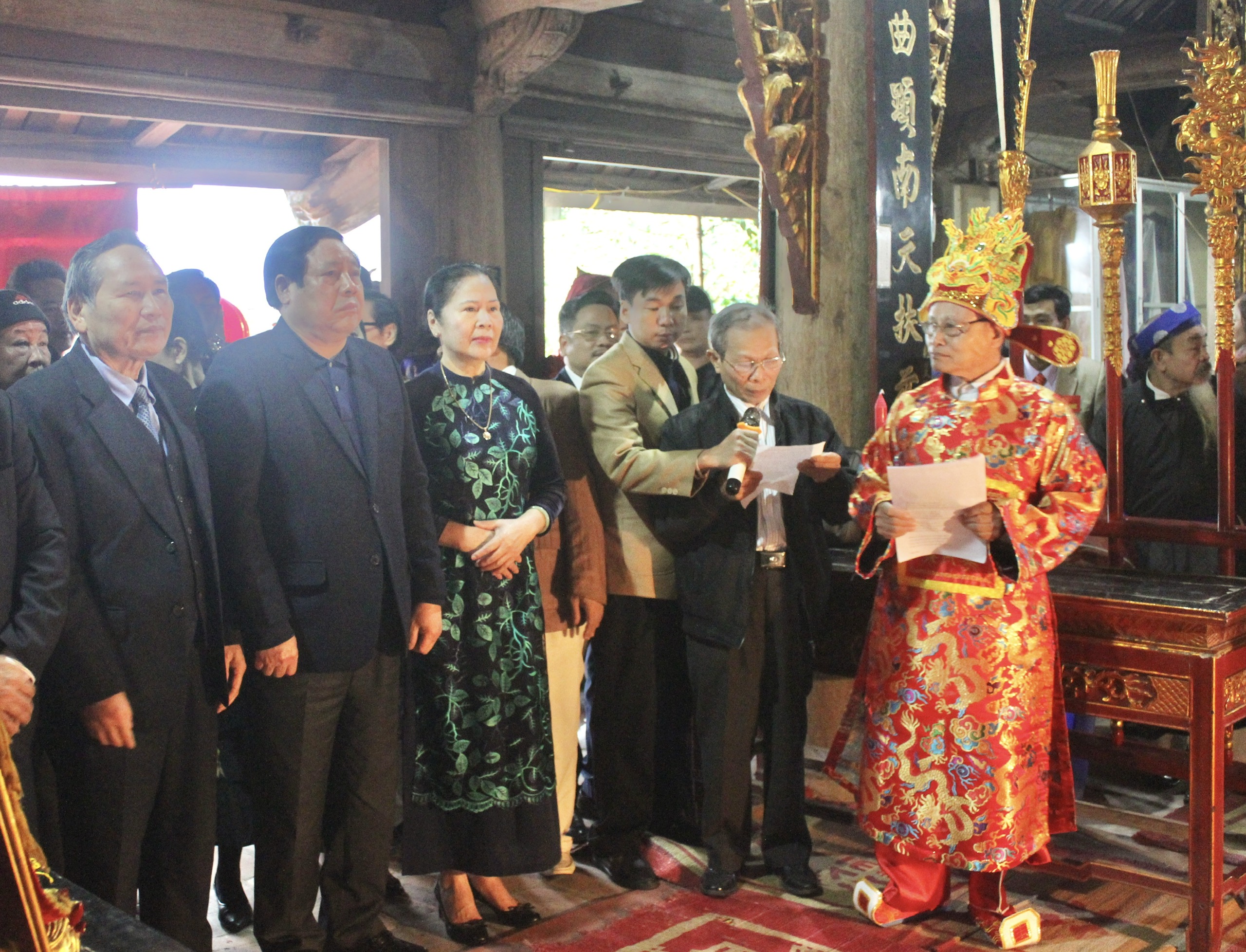 Vị tướng làm thơ, dồn hết tâm trí trong hoạt động dòng họ - 4