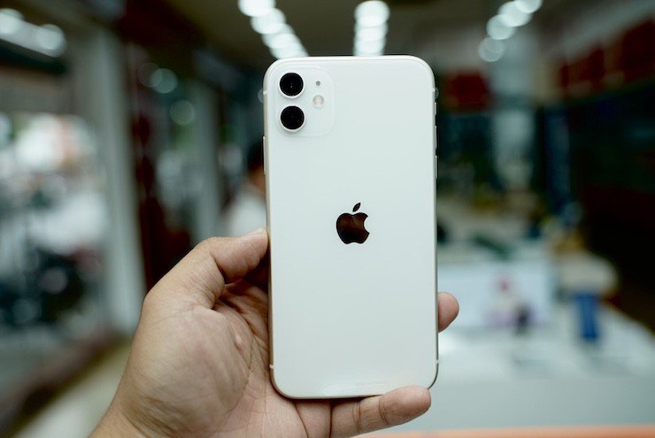 Giá iPhone 11 tháng 11/2024: Đã rất rẻ còn giảm thêm cuối vòng đời - 1