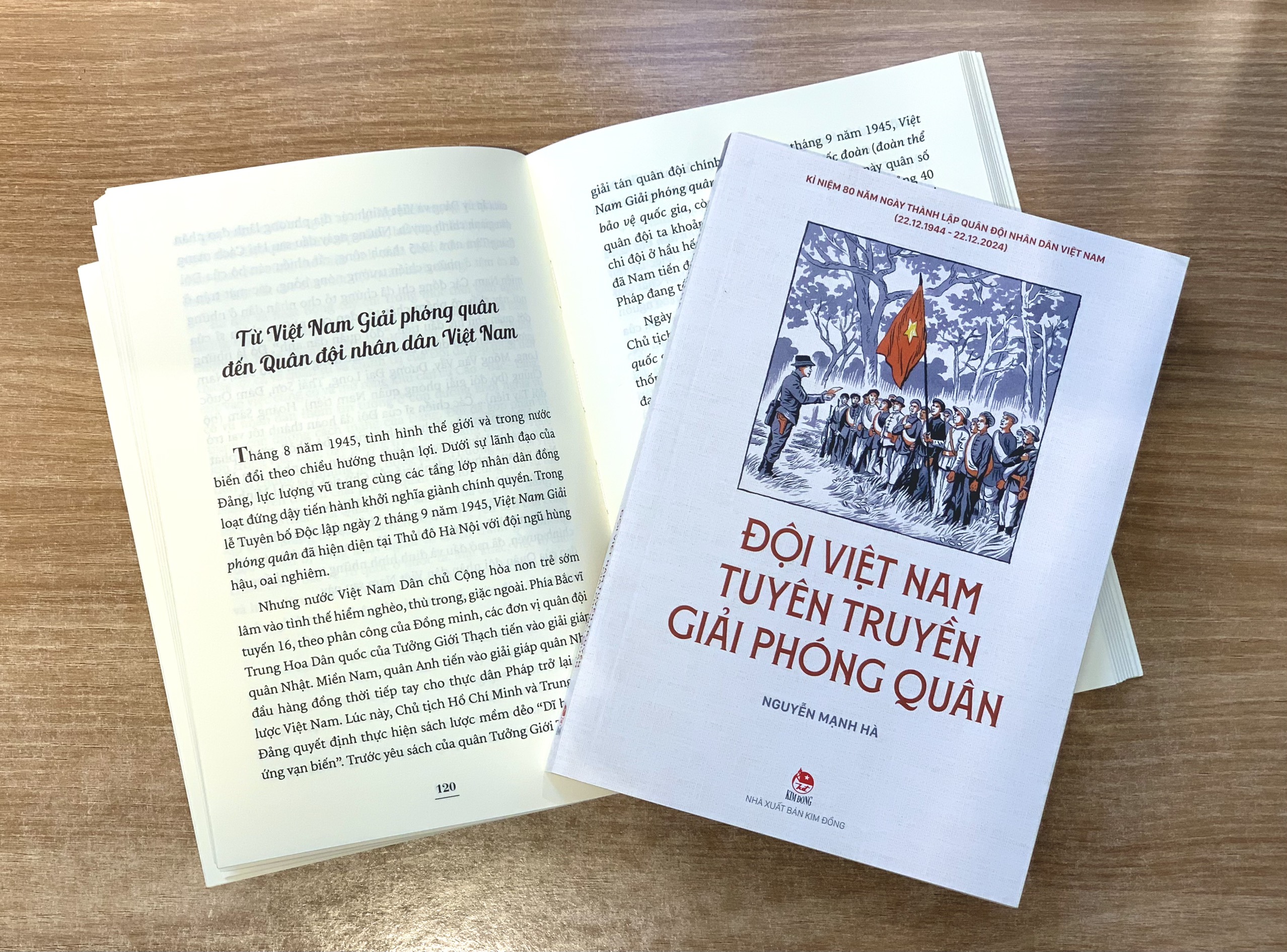 Tìm hiểu về lịch sử quân đội Việt Nam qua cuốn sách “Đội Việt Nam Tuyên truyền Giải phóng quân” - 2