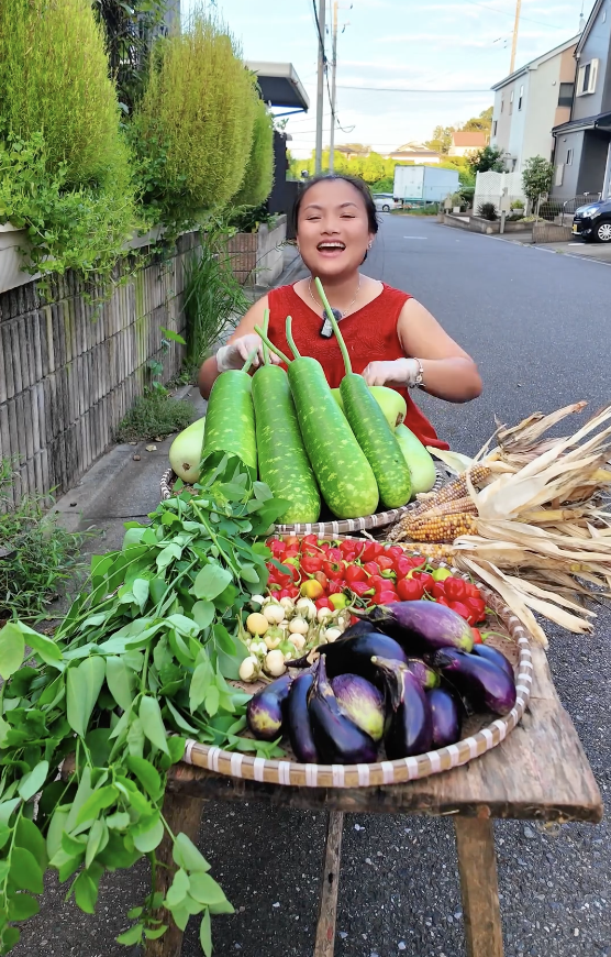 Những món ăn khi mang thai của mẹ Việt ở Nhật: Từ chảo lẩu “Mì kinh Phật” đến hải sản đắt đỏ, nhìn là thèm - 16