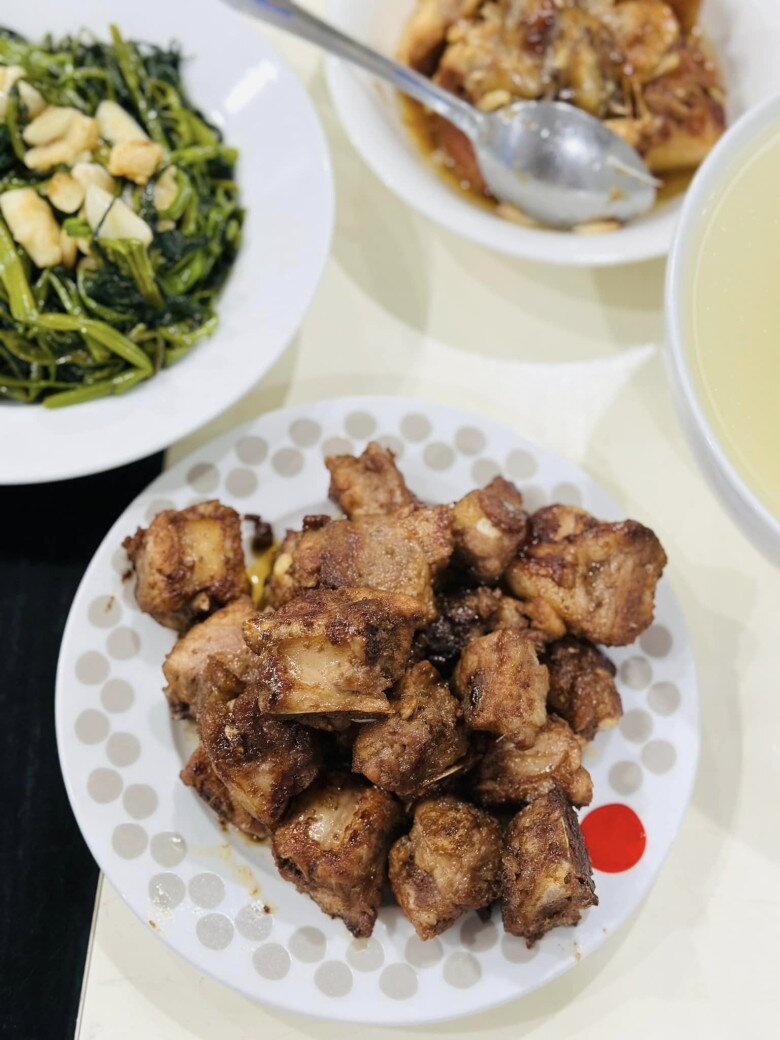 "Bà trùm chân dài" về nhà thấy cơm ngon canh ngọt chồng nấu, mừng hơn trúng số độc đắc - 5