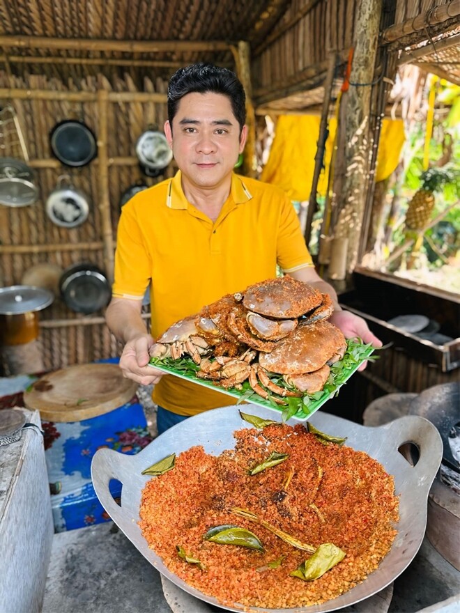 Tài tử Huỳnh Anh Tuấn làm một món ăn ngon nhưng hết 3kg muối, nam diễn viên hết lời khen &#34;thơm chấn động&#34; - 2