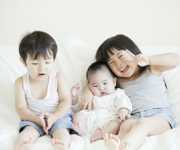 5 dấu hiệu hành động chỉ thấy ở em bé "siêu thông minh" - 1