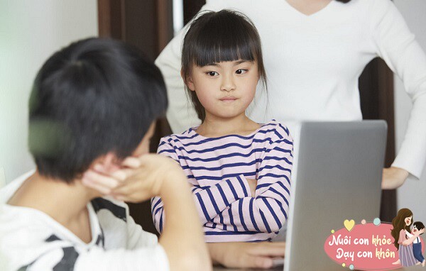 Trẻ sợ bố mẹ làm 8 điều này hơn là đánh mắng, đừng để lại cái bóng suốt đời cho con - 6