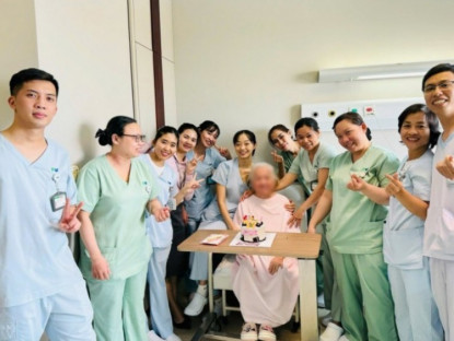 Thông tin doanh nghiệp - Bị bệnh viện khác “trả về”, cụ bà U80 chuyển sang Bệnh viện FV và hồi phục ngoạn mục
