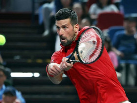Video tennis Djokovic - Hanfmann: Khởi đầu khó khăn, lão tướng vùng dậy (Shanghai Masters)