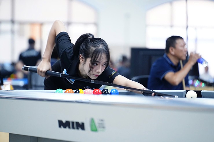 Người đẹp võ thuật thi tài bi-a, đại chiến cùng dàn mỹ nữ tại HBSF Tour - 9