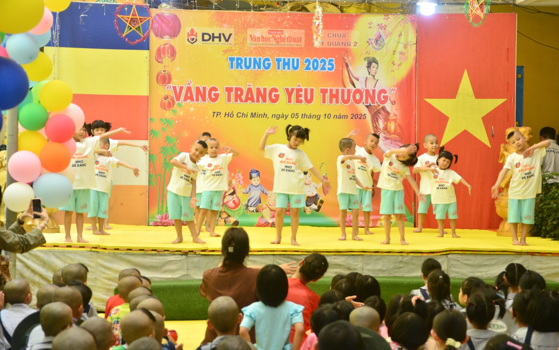 Trung thu “Vầng trăng yêu thương” 2025 - Hành trình kết nối cộng đồng - 13