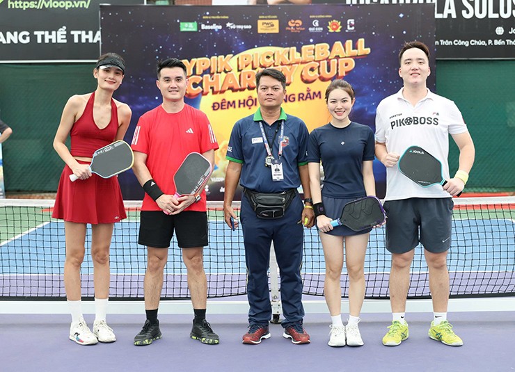 Hot girl Kiều Trinh so tài chân dài Lê Thúy cao 1m84 tranh chức vô địch pickleball - 1