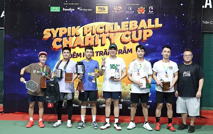 Hot girl Kiều Trinh so tài chân dài Lê Thúy cao 1m84 tranh chức vô địch pickleball - 10