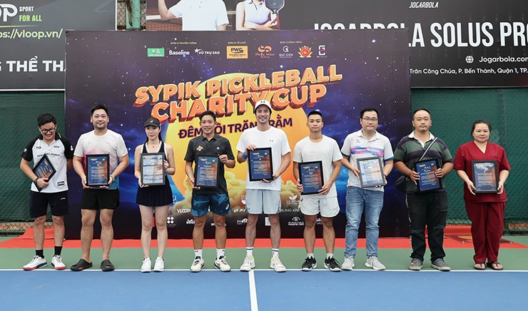 Hot girl Kiều Trinh so tài chân dài Lê Thúy cao 1m84 tranh chức vô địch pickleball - 13