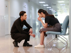 Vợ cũ cho 200 triệu khi tôi gặp khó khăn, hôm sau thấy người bên cạnh cô ấy, tôi khóc trả lại tiền