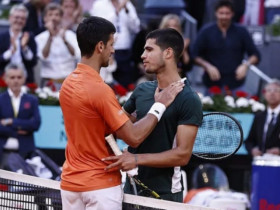 Djokovic bất ngờ ngầm chỉ trích Alcaraz 