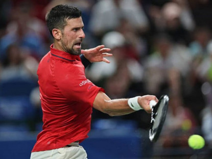 Thể thao - Video tennis Djokovic - Bergs: Đấu pháp tinh xảo của lão tướng (Thượng Hải Masters)