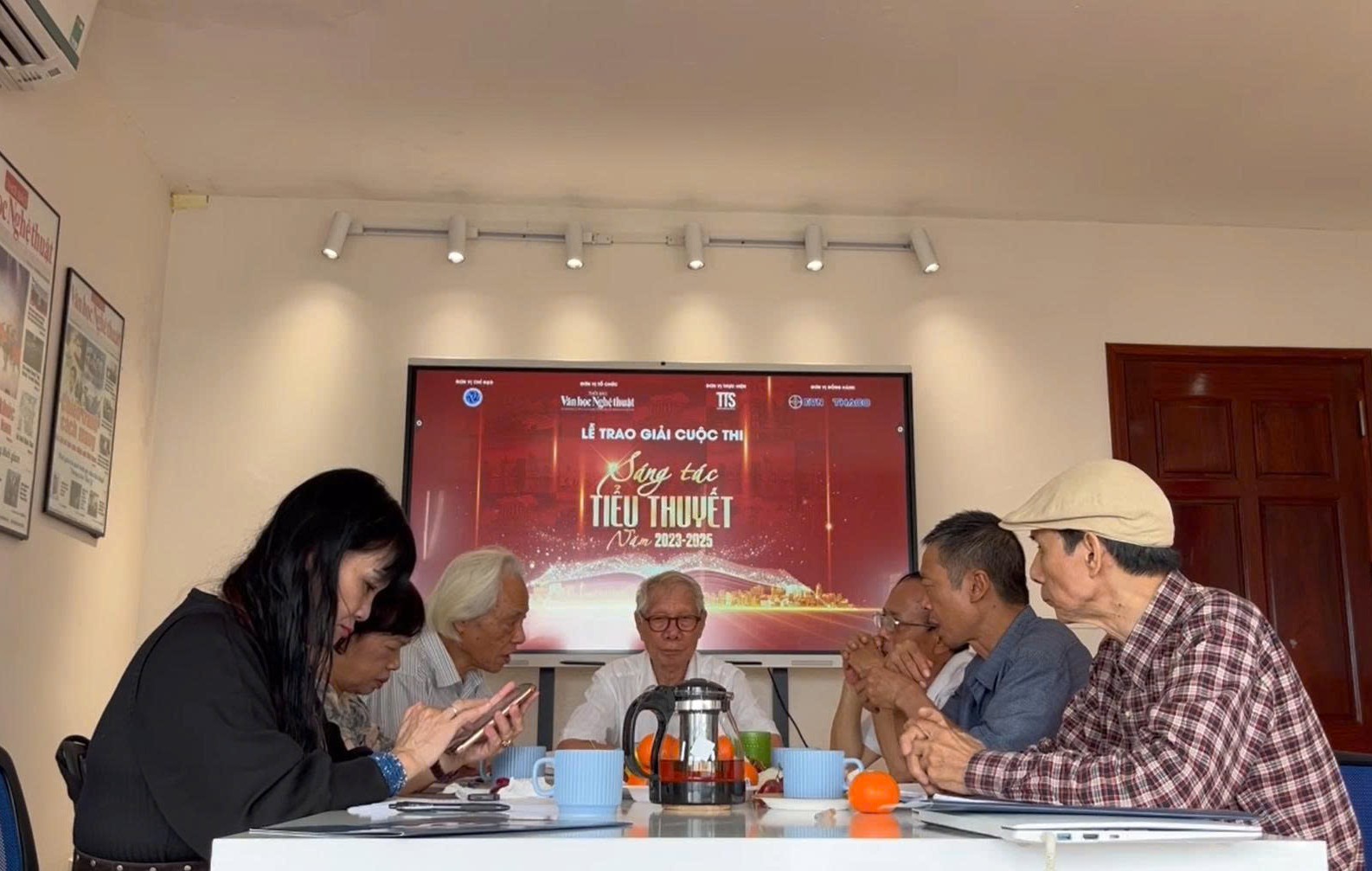 Tương lai của tiểu thuyết - nhìn từ một cuộc thi - 2