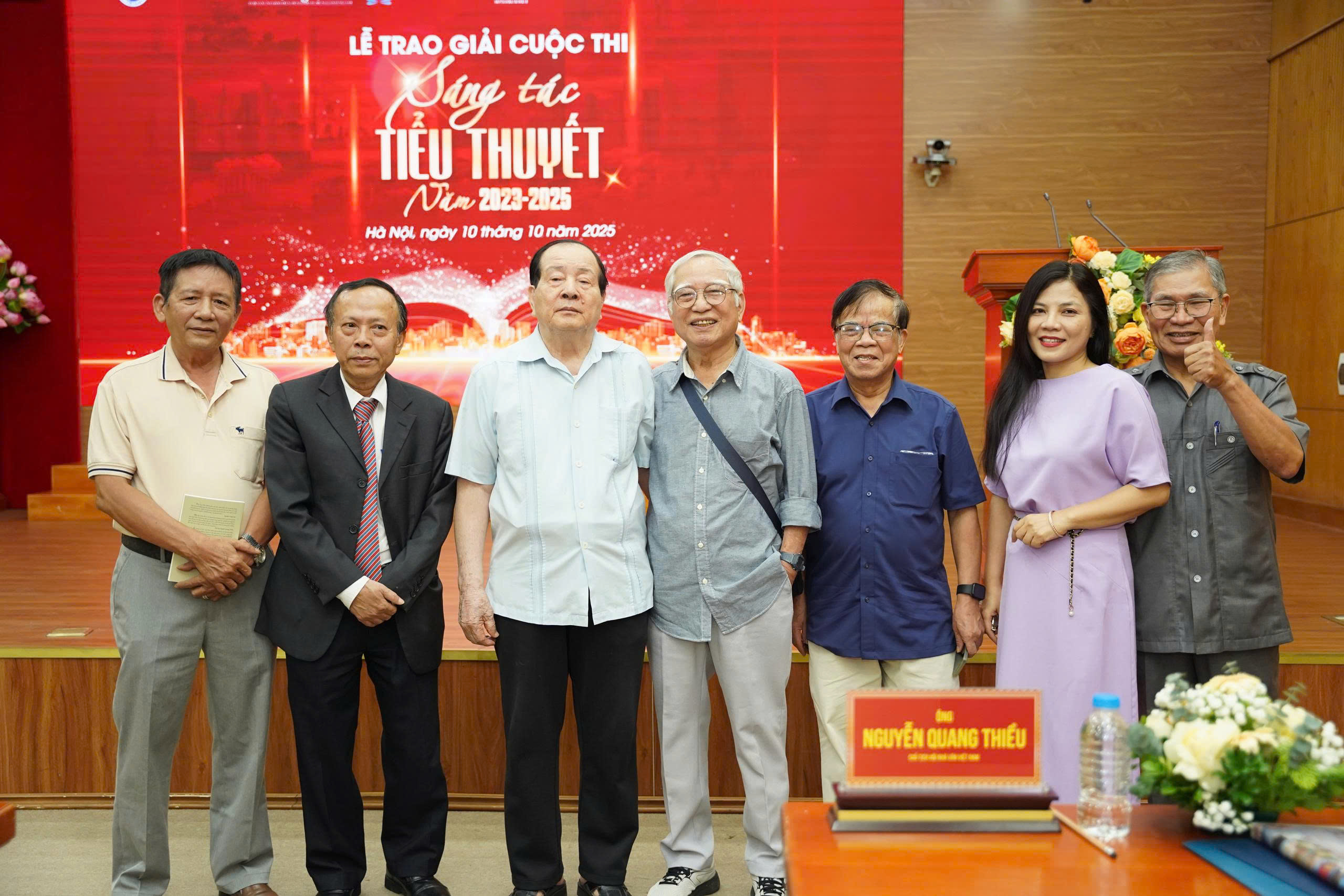Khẳng định sức sống bền bỉ và vị thế trung tâm của tiểu thuyết trong đời sống văn học Việt Nam - 17