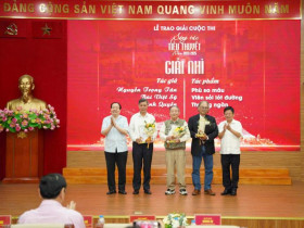 Khẳng định sức sống bền bỉ và vị thế trung tâm của tiểu thuyết trong đời sống văn học Việt Nam