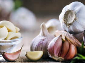 Mua nhiều tỏi, nhớ ngay 5 điều này, tỏi để cả năm vẫn không hỏng hay bị mọc mầm